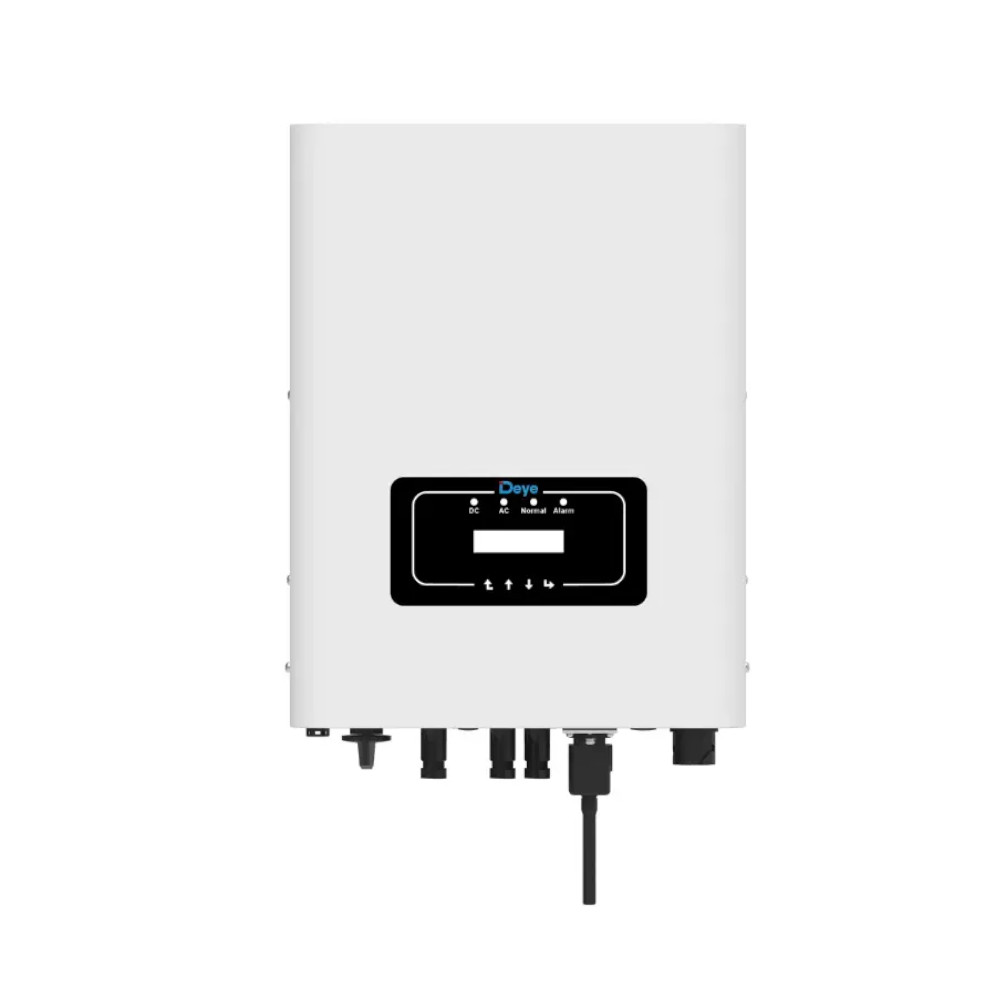 Trójfazowy falownik Deye SUN-10K-G06 10 kW na białym tle, biała obudowa, czarny panel LCD z diodami LED i złączami kablowymi u dołu.